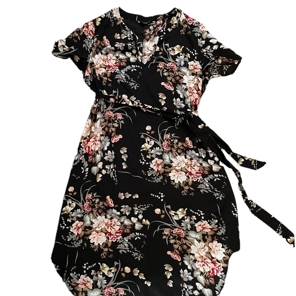 Shein Notched Neck Curve Hemmed Belted Floral Dress